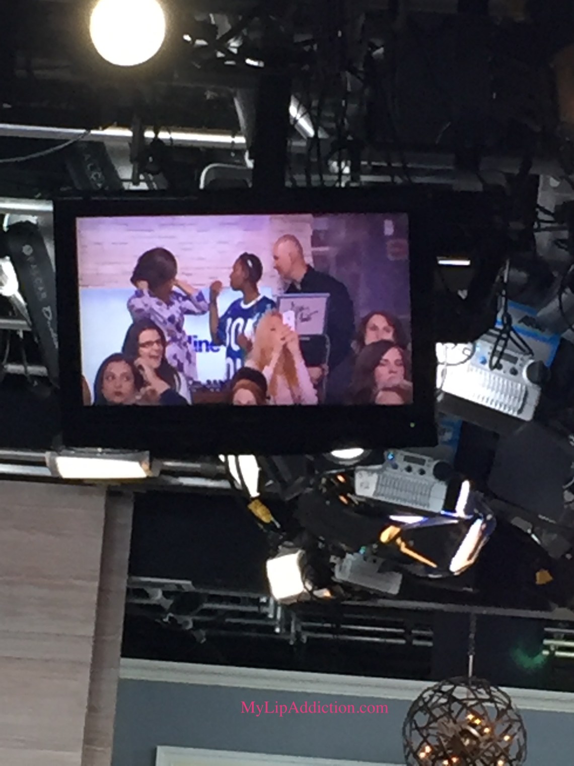 Camera In the Camera MyLipAddiction.com