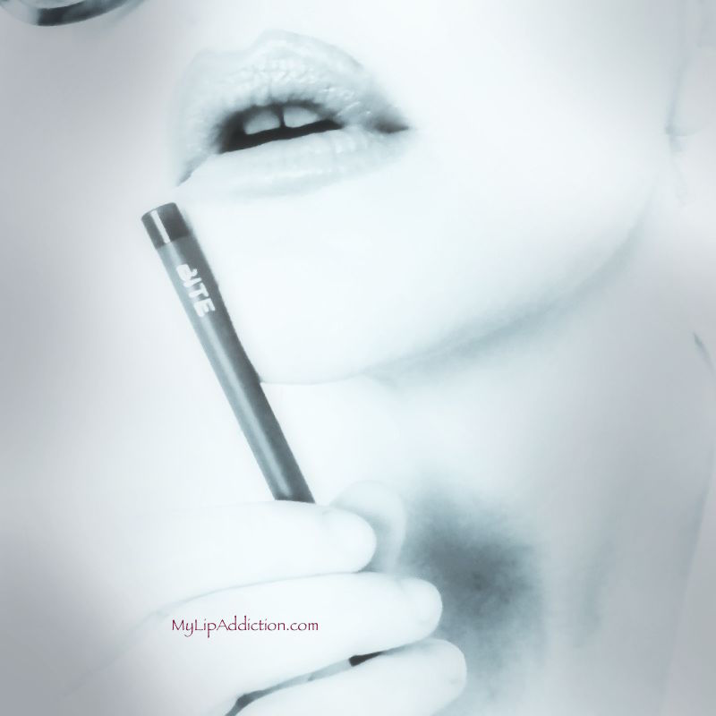 MyLipAddiction.com Cat .JPG